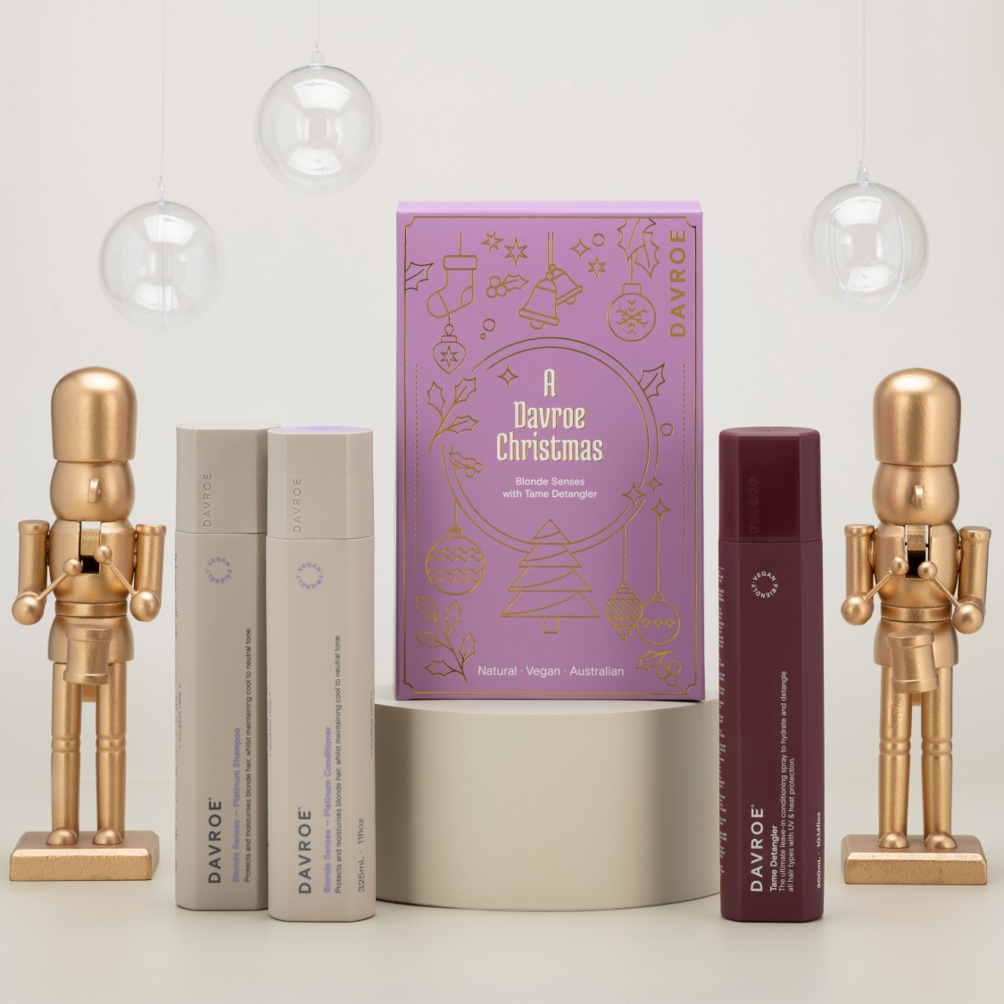 Zestaw trzech produktów do włosów rozjaśnianych na prezent DAVROE CHRISTMAS BLONDE SENSES